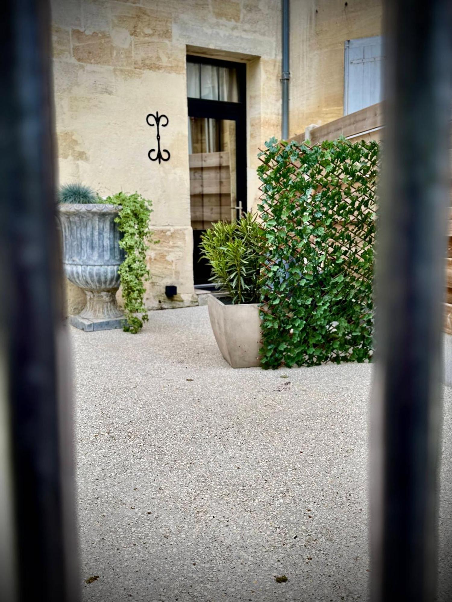 Love Room La Croix De Saint Andre Exterior foto